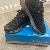 Продам кроссовки Columbia, в Москве