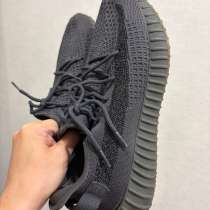 Кроссовки adidas Yeezy Boost 350  оригинал 43р, в Путилково