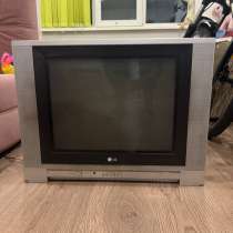 Телевизор LG, в Колпино